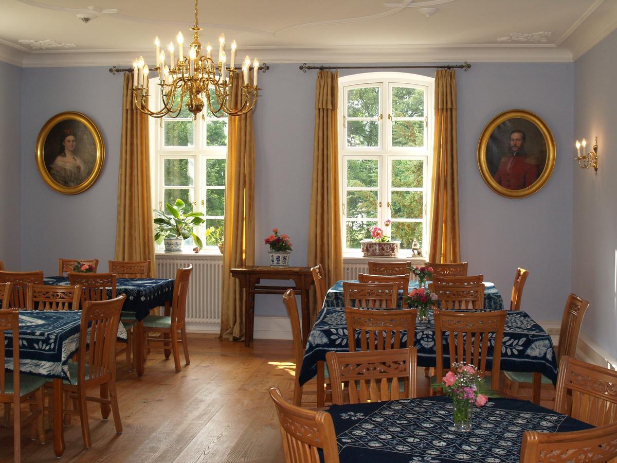 Landhaus Schloss Koelzow Kolzow Eksteriør bilde